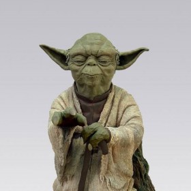 Yoda on Dagobah Star Wars Episode V Elite Collection Statue by Attakus